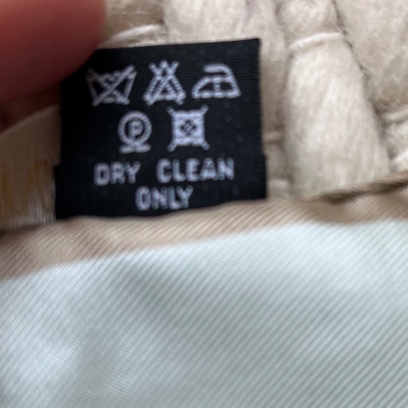 VALENTINO Mint Green Silk  Womens Vintage Scarf  with Logo Gold Bow 26/26.5” GC - Picture 6 of 7